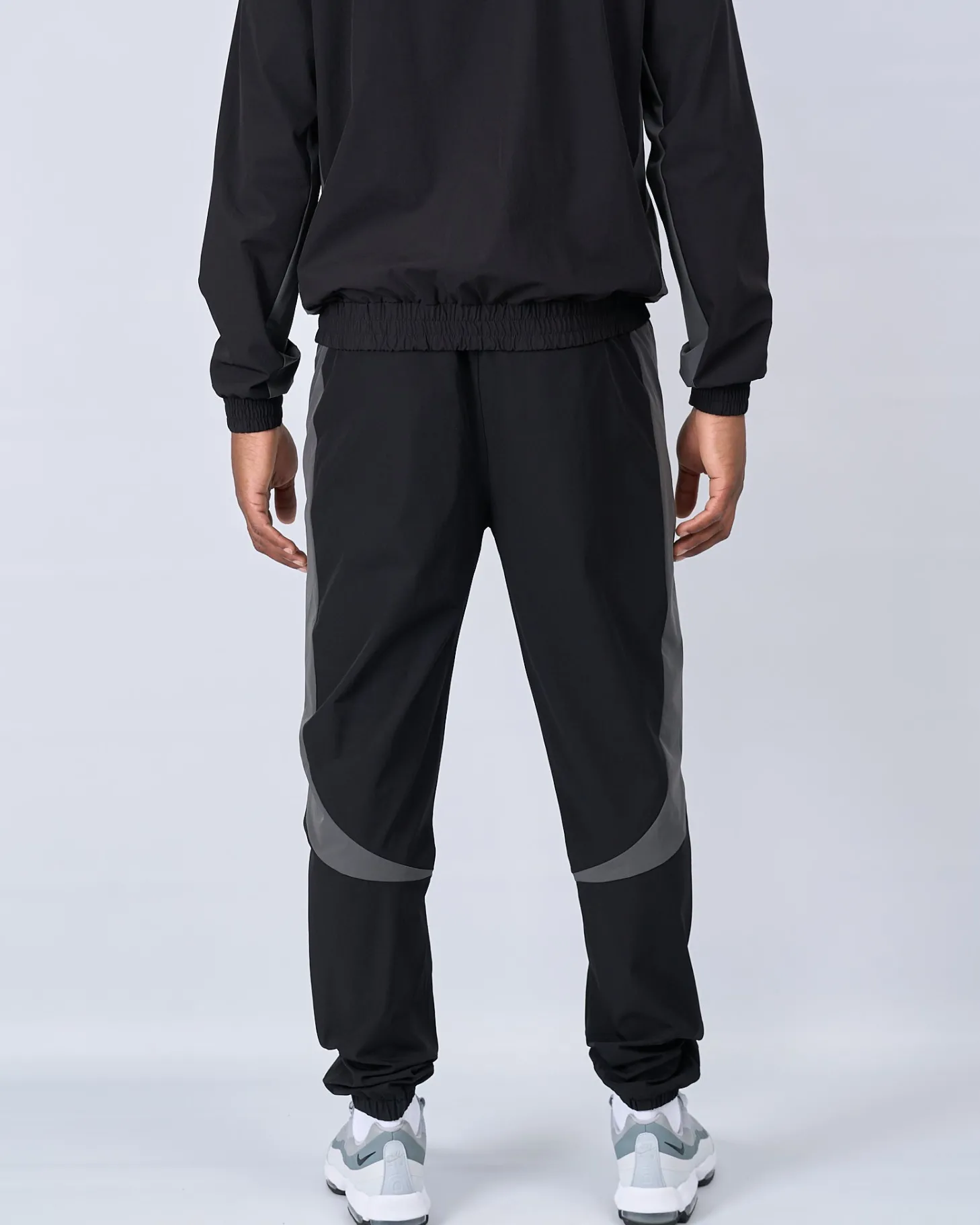 Mercier Windbreakers & Cargos*Black Charcoal Contrast Badge Pant