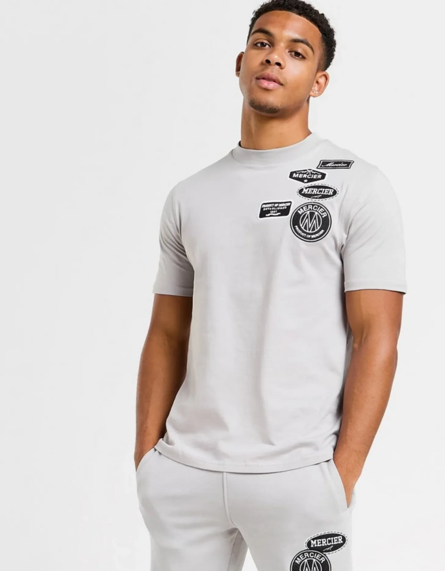 Mercier T-shirts*Pebble Grey Mono Badge Tshirt